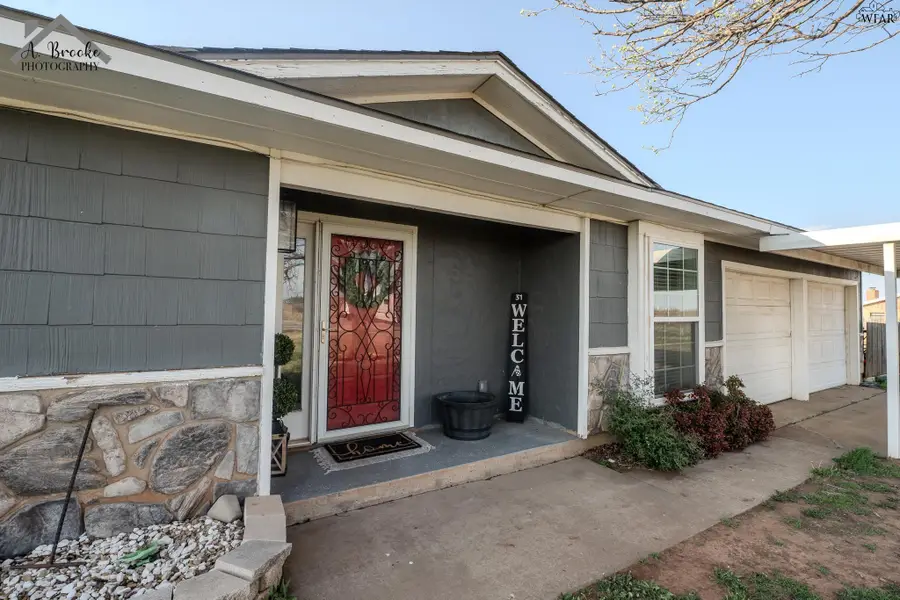 9000 SEYMOUR HIGHWAY, Wichita Falls, TX 76310 - #3