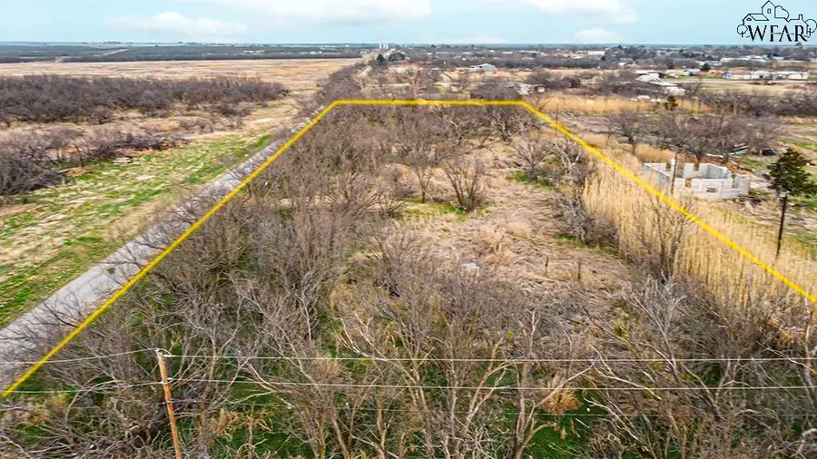 1115 MESA ROAD, Wichita Falls, TX 76305 - #2