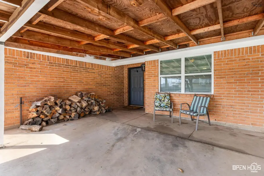 4518 HUGHES DRIVE, Wichita Falls, TX 76308 - #3