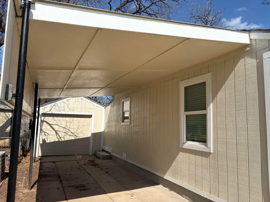 2924 FEATHERSTON AVENUE, Wichita Falls, TX 76308 - #2