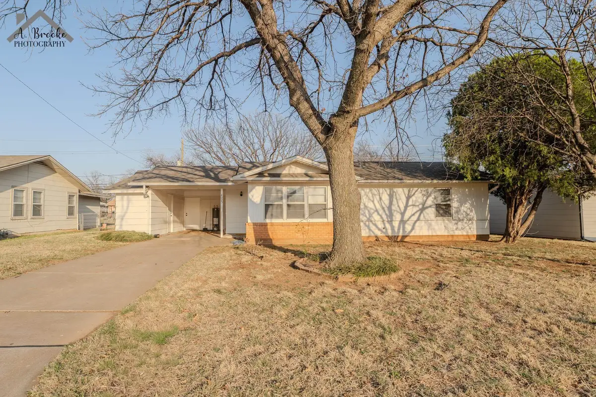 4025 BOREN AVENUE, Wichita Falls, TX 76308 - #1
