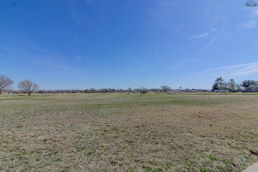 1719 STADIUM DRIVE, Vernon, TX 76384 - #3