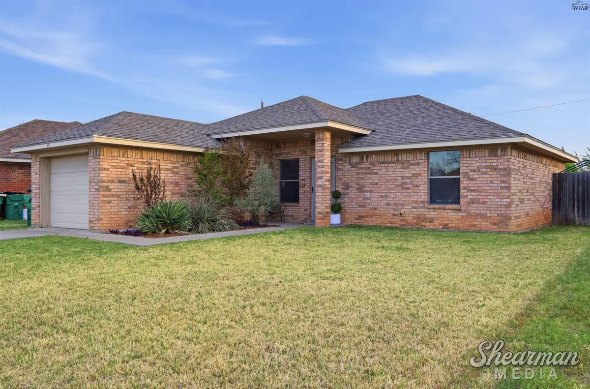 1211 NEWMAN STREET, Iowa Park, TX 76367 - #1