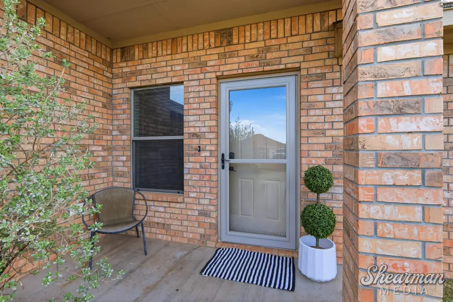 1211 NEWMAN STREET, Iowa Park, TX 76367 - #3