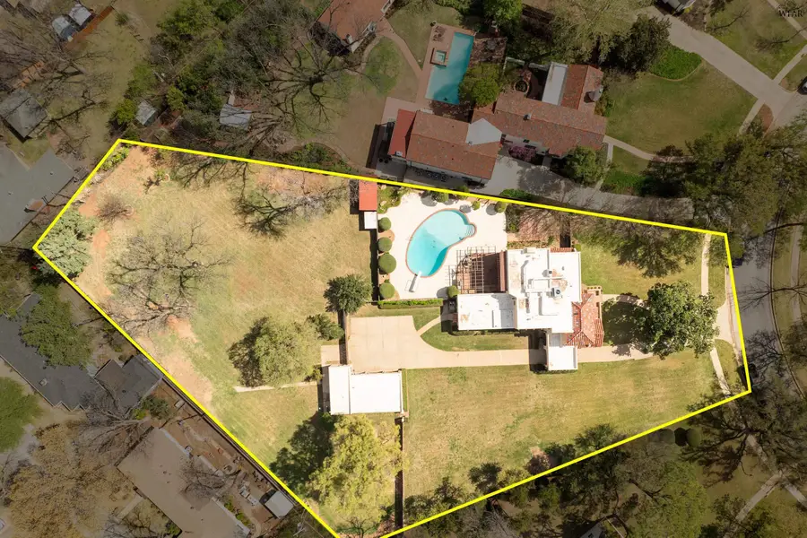 2006 AVONDALE STREET, Wichita Falls, TX 76308 - #2