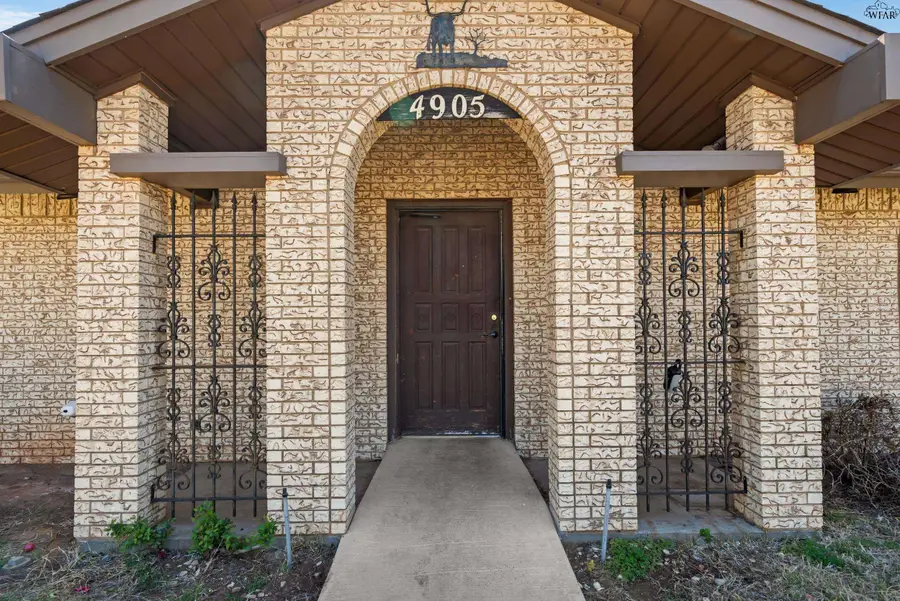 4905 BIG BEND DRIVE, Wichita Falls, TX 76310 - #2