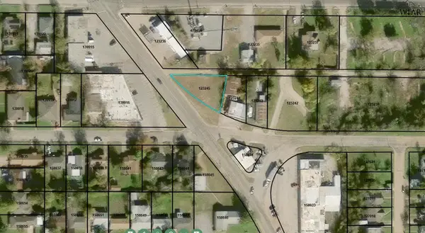 3142 10TH STREET, Wichita Falls, TX 76309