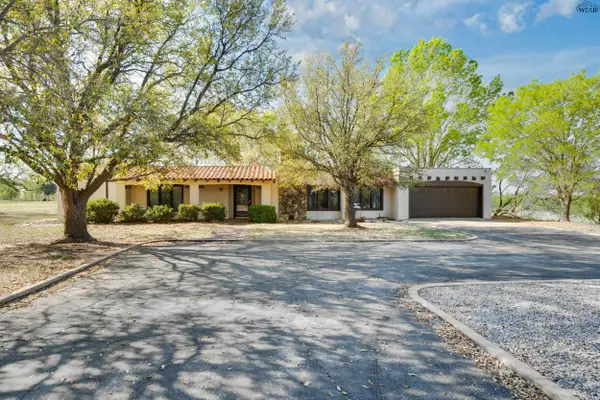 1409 E FM 367, Iowa Park, TX 76367