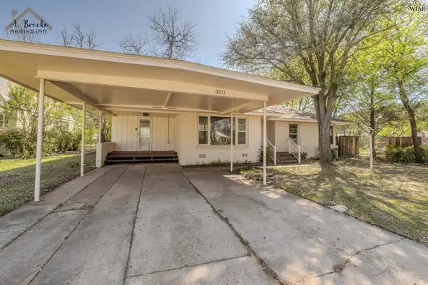 3211 PECKHAM STREET, Wichita Falls, TX 76308