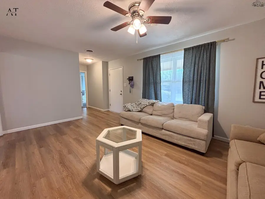 605 OAK STREET, Burkburnett, TX 76354 - #3