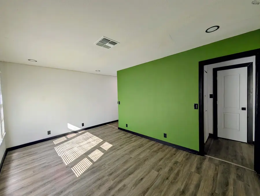 1614 HAWES AVENUE, Wichita Falls, TX 76301 - #3