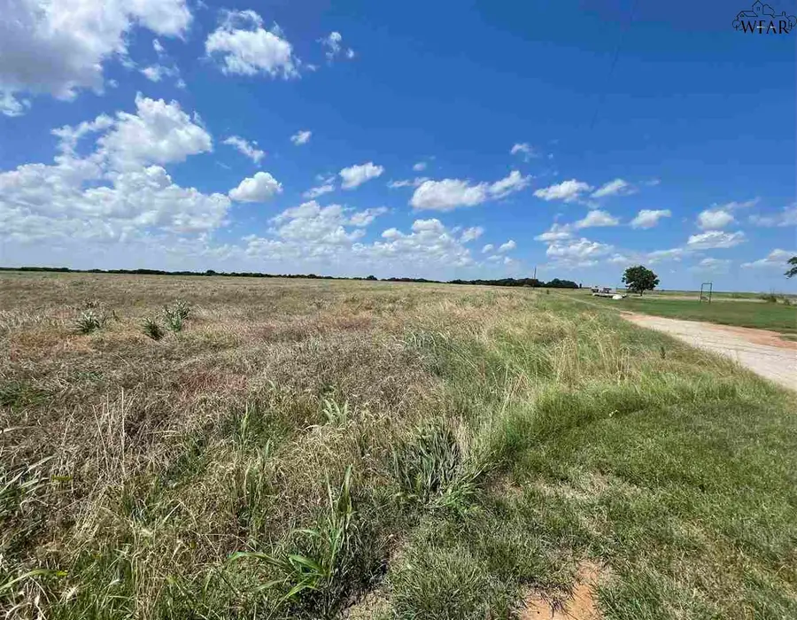 121 MCCAULEY DRIVE, Wichita Falls, TX 76305 - #3