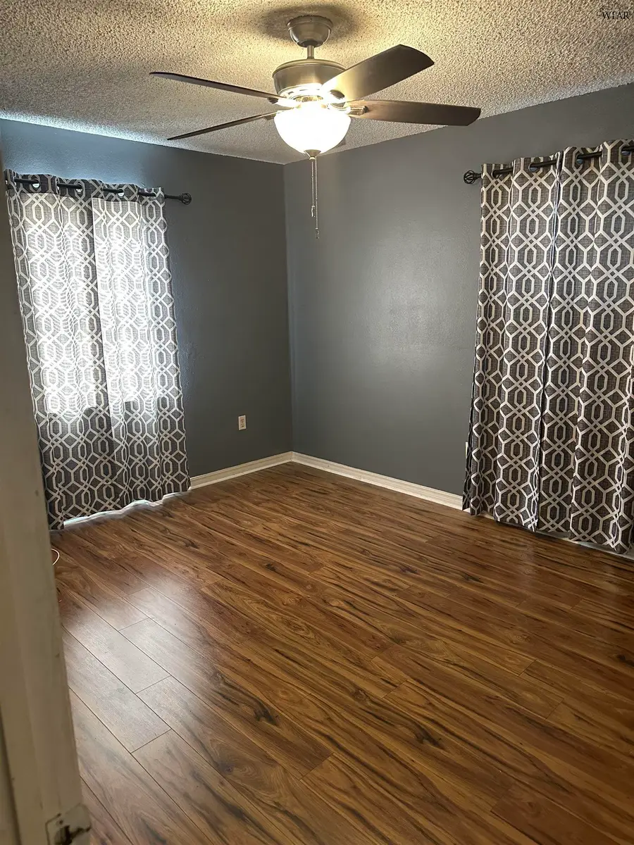 2923 LAVELL AVENUE, Wichita Falls, TX 76308 - #2