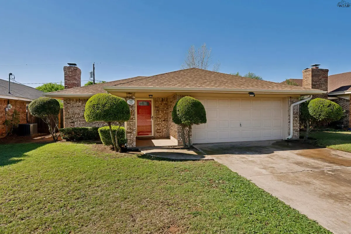 6005 LACI LANE, Wichita Falls, TX 76310 - #1
