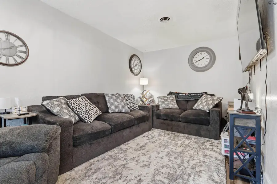 906 CROPPER ROAD, Burkburnett, TX 76354 - #3