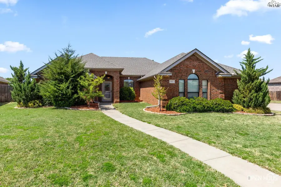 1 SOUTHFORK COURT, Wichita Falls, TX 76310 - #2