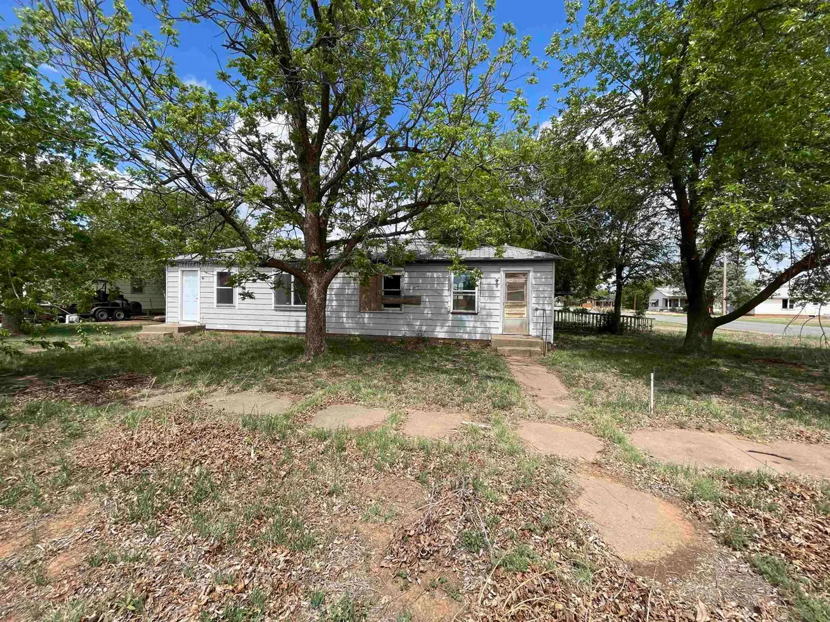416 MARIETTA STREET, Crowell, TX 79227 - #1