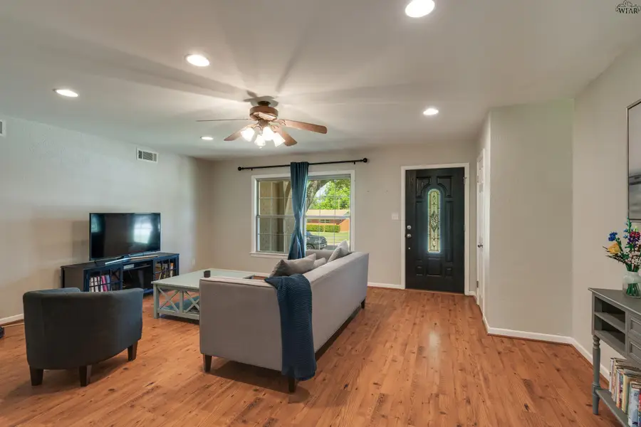 4907 GEORGE STREET, Wichita Falls, TX 76302 - #3