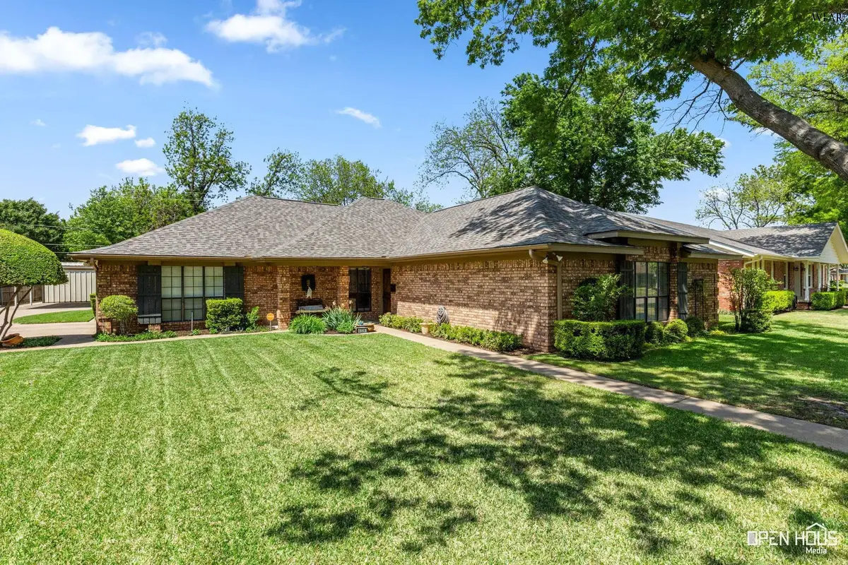 4504 NASSAU DRIVE, Wichita Falls, TX 76308 - #1