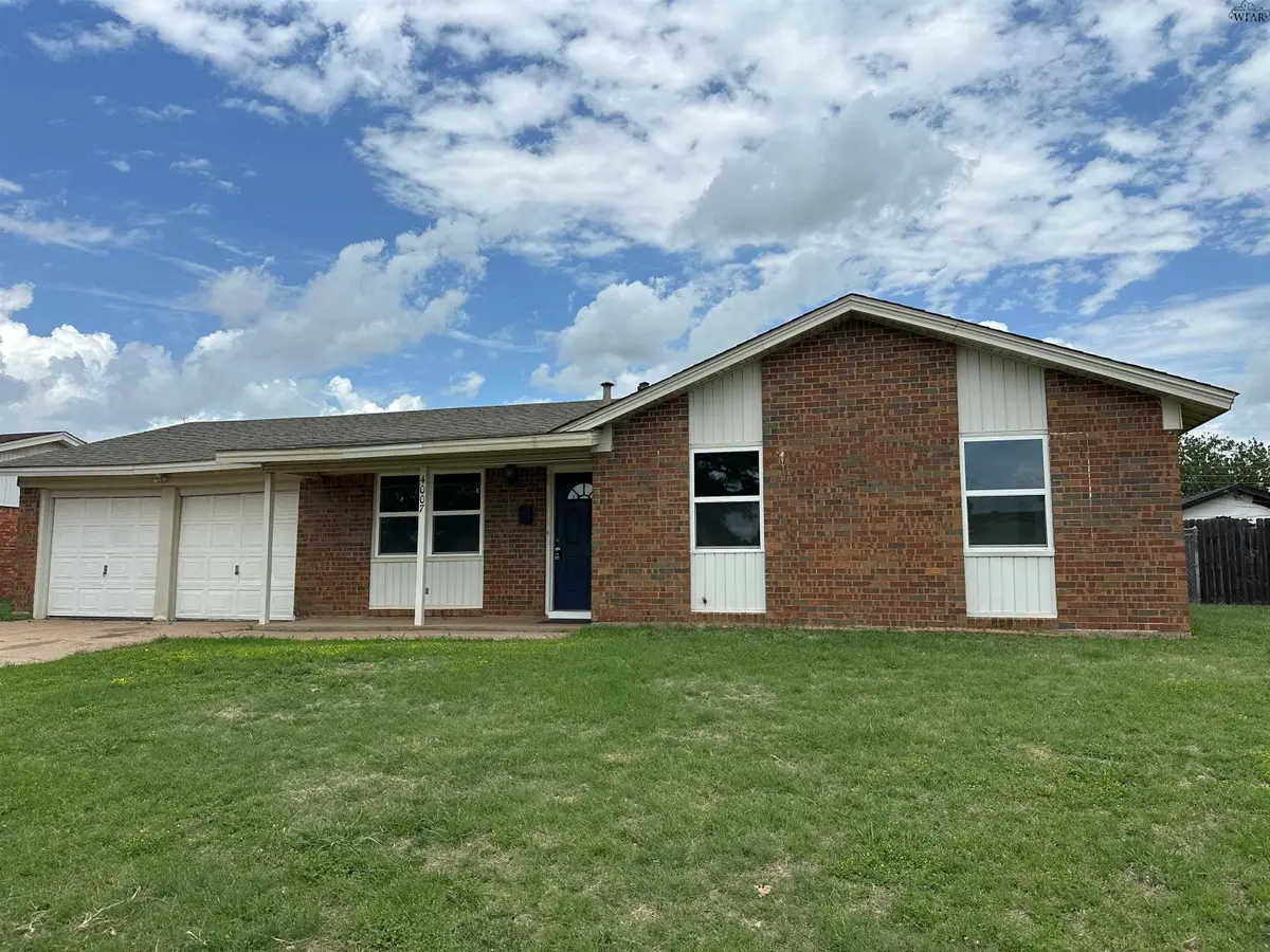 4007 HOOPER DRIVE, Wichita Falls, TX 76306 - #1