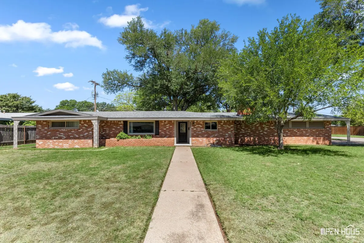 4200 MEADOWBROOK DRIVE, Wichita Falls, TX 76308 - #1