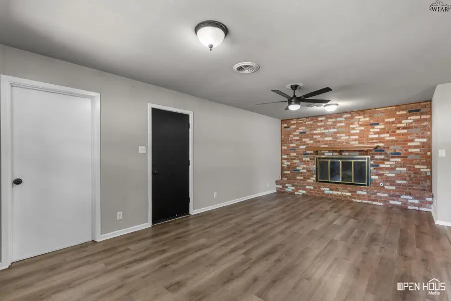 4200 MEADOWBROOK DRIVE, Wichita Falls, TX 76308 - #3