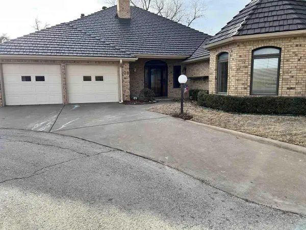 20 FAIRWAY, Vernon, TX 76384-2800