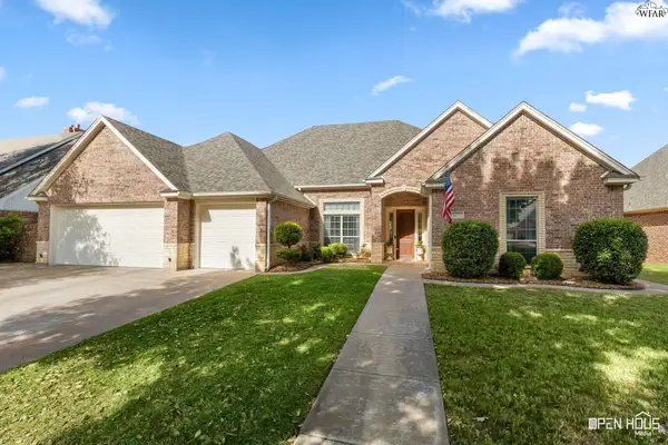 9 BREEZEWOOD COURT, Wichita Falls, TX 76308