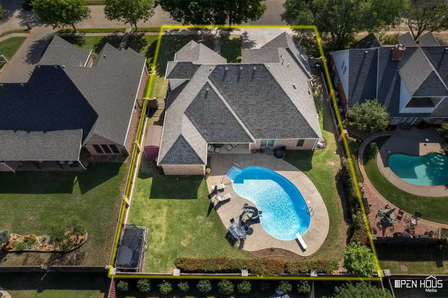 9 BREEZEWOOD COURT, Wichita Falls, TX 76308 - #2