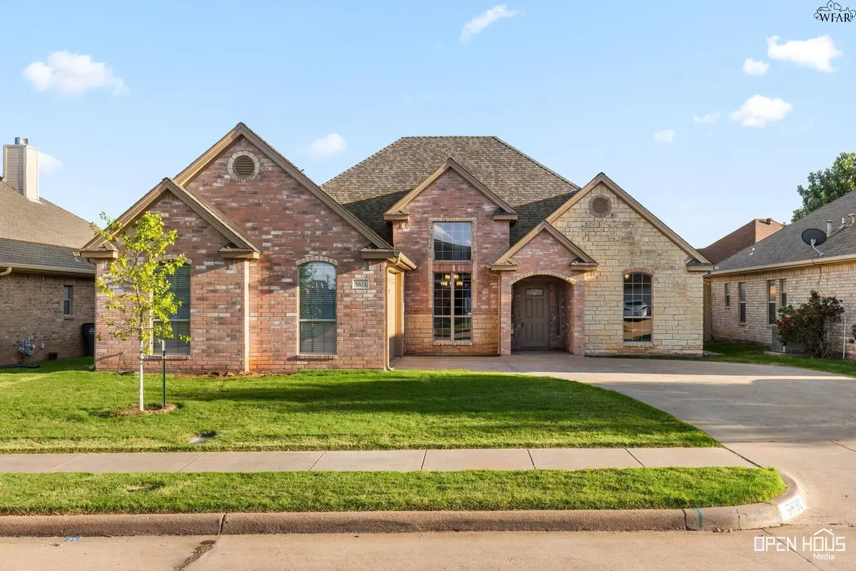 5631 ROSS CREEK LANE, Wichita Falls, TX 76310 - #1