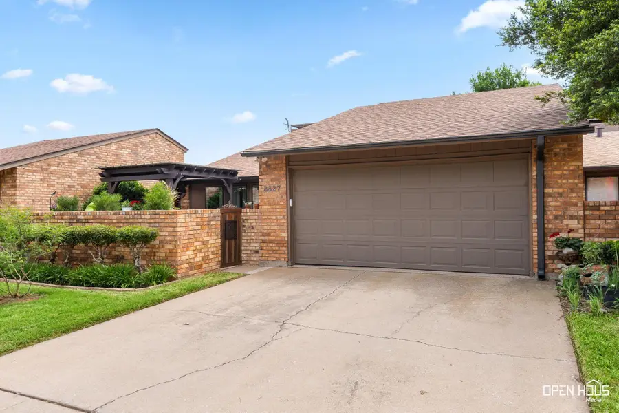 2827 MILL VALLEY DRIVE, Wichita Falls, TX 76308 - #2