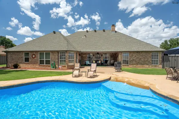 1106 PHEASANT LANE, Burkburnett, TX 76354