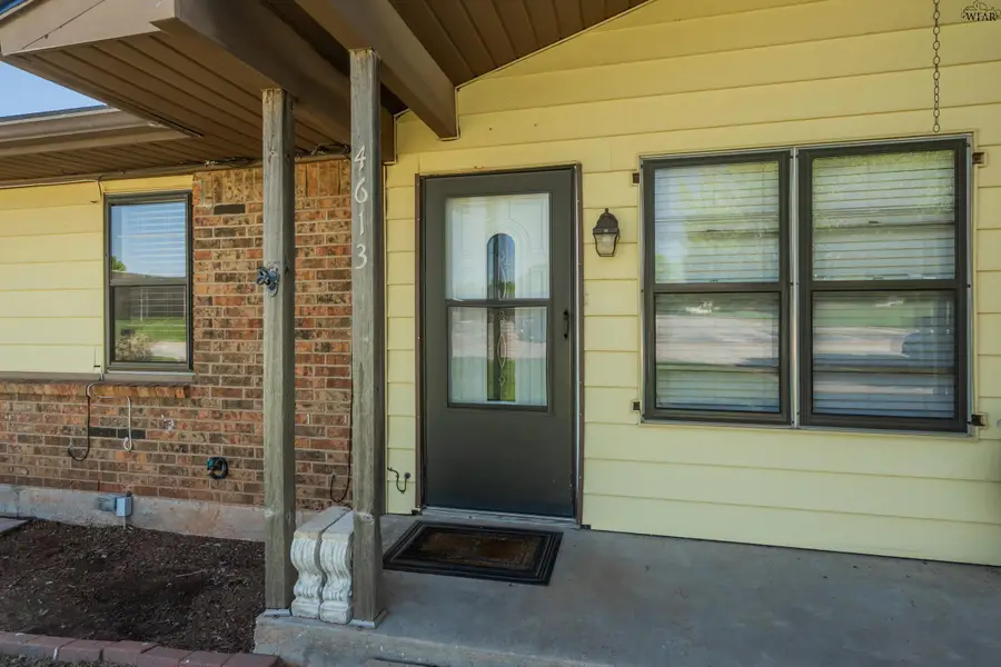 4613 CORONADO AVENUE, Wichita Falls, TX 76310 - #2
