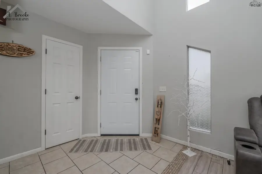 4301 EDGEHILL, Wichita Falls, TX 76306 - #2