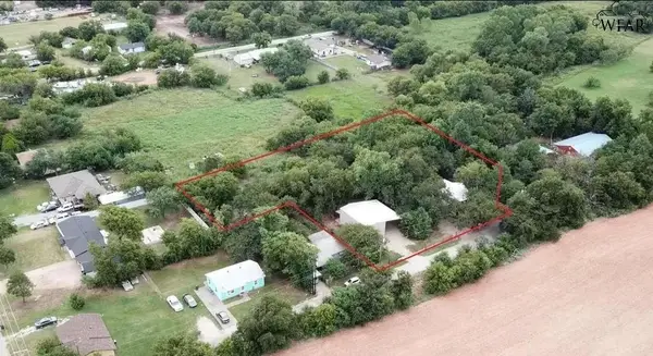 105 LINDA LANE, Wichita Falls, TX 76301