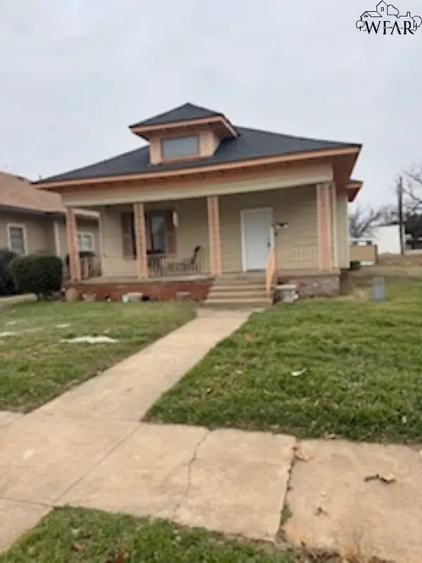 1106 TAYLOR STREET, Wichita Falls, TX 76309