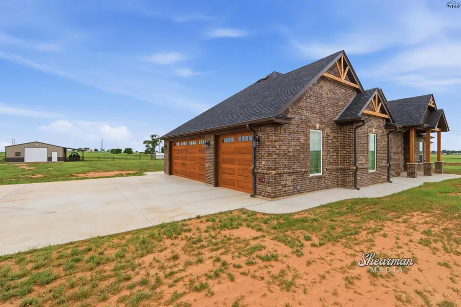 1590 CASHION ROAD, Wichita Falls, TX 76305 - #2