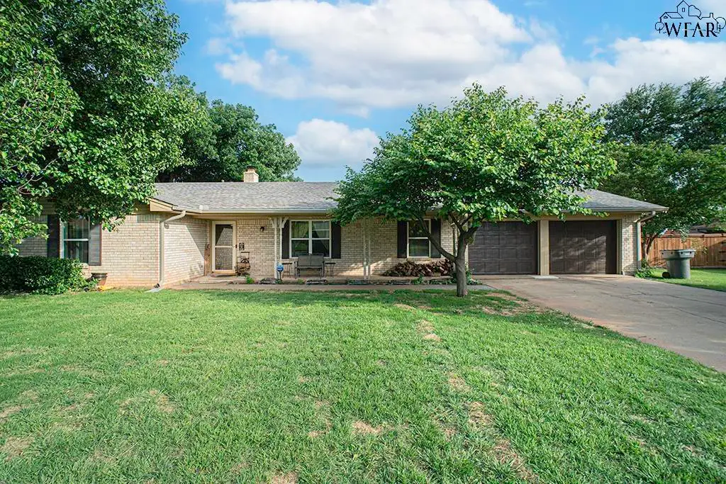 4333 BERWICK DRIVE, Wichita Falls, TX 76309 - #1