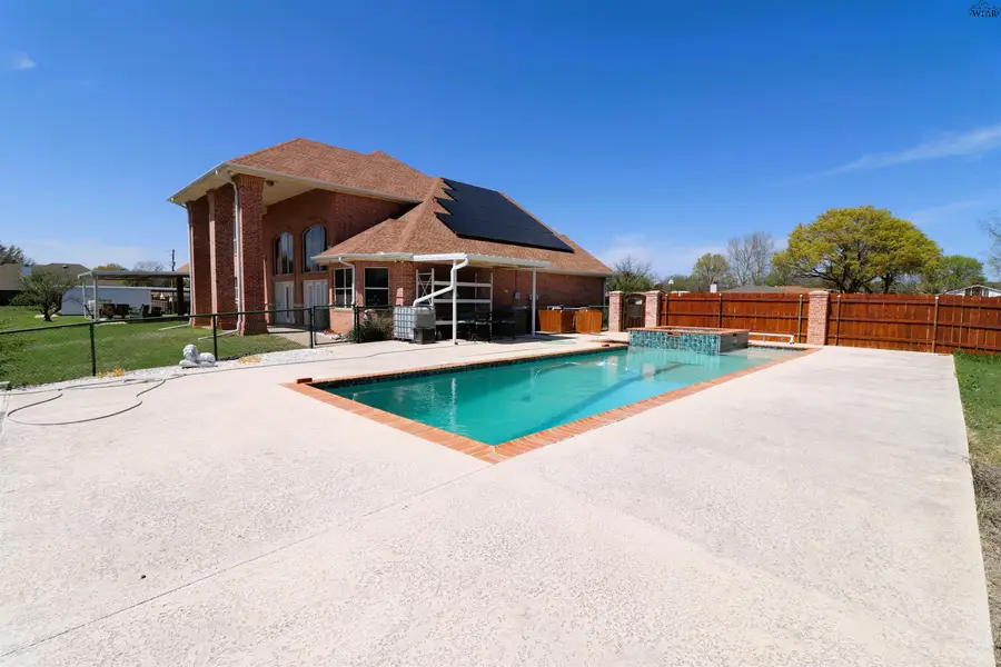 505 COUNTRY CLUB, Henrietta, TX 76365 - #3