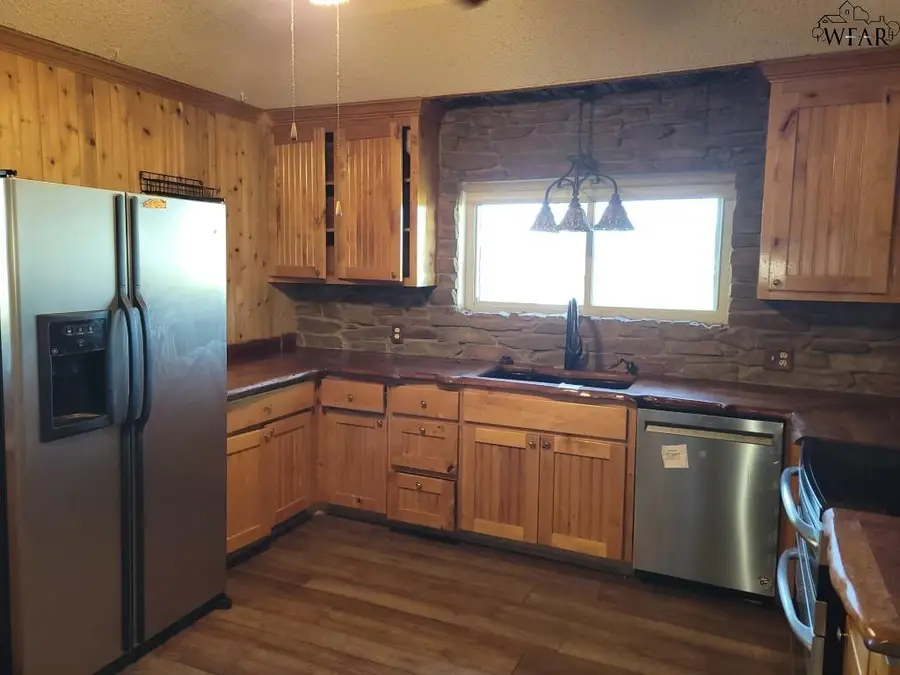 3215 N HWY 16, Graham, TX 76450 - #2