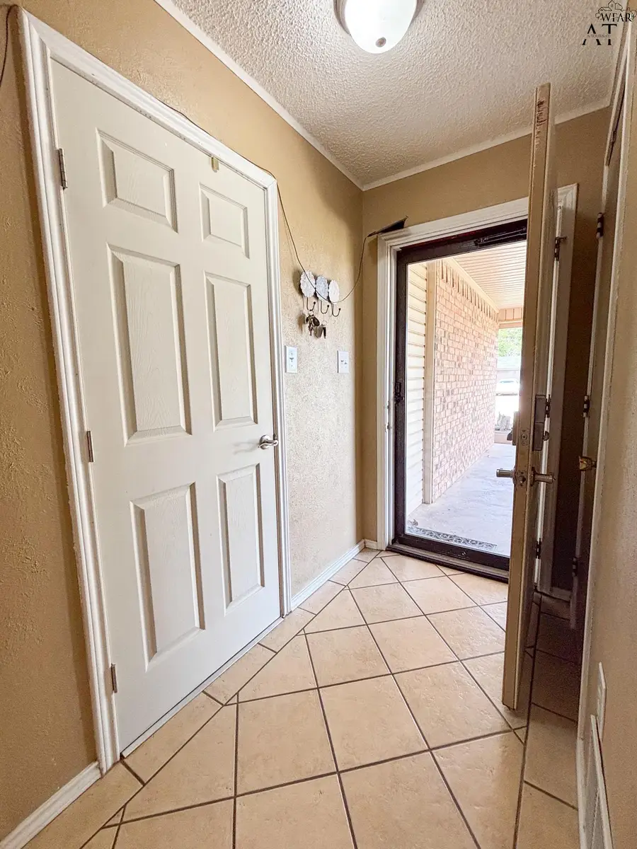 4900 MCCLEOD DRIVE, Wichita Falls, TX 76302 - #3