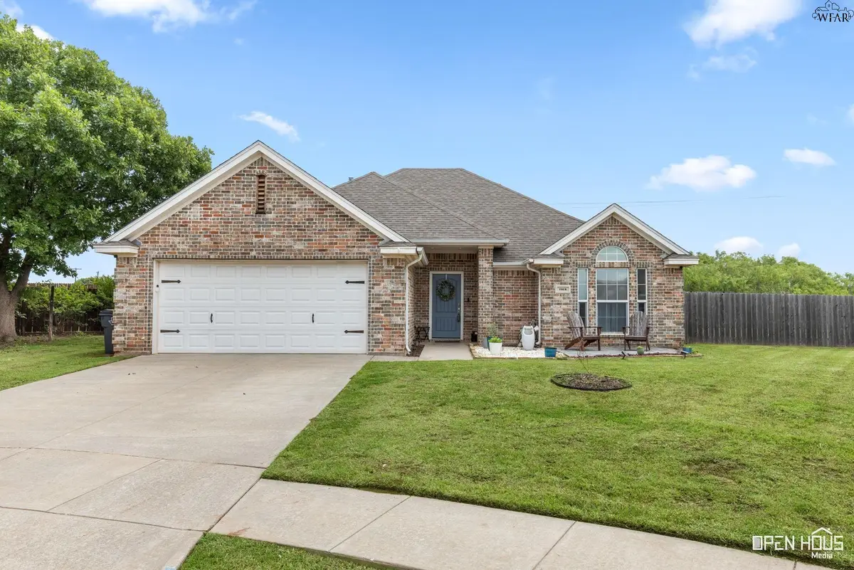 4 ROUNDROCK COURT, Wichita Falls, TX 76310 - #1
