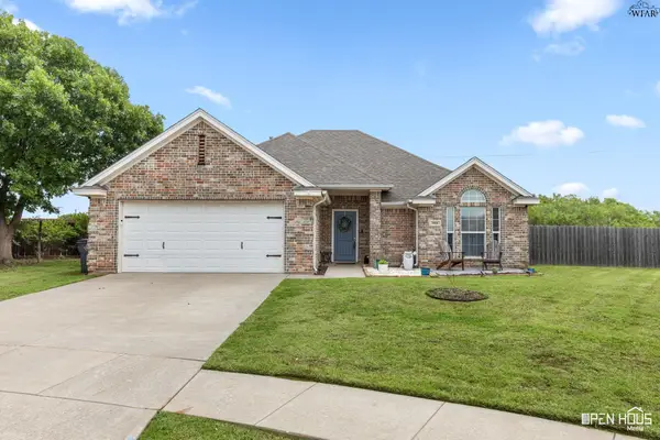 4 ROUNDROCK COURT, Wichita Falls, TX 76310
