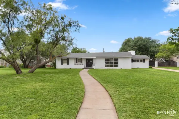 4516 LAKE PARK DRIVE, Wichita Falls, TX 76301