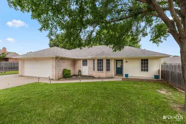 519 CHARLOTTE AVENUE, Burkburnett, TX 76354