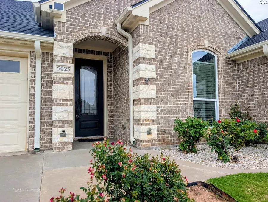 5025 CY YOUNG DRIVE, Wichita Falls, TX 76306 - #3