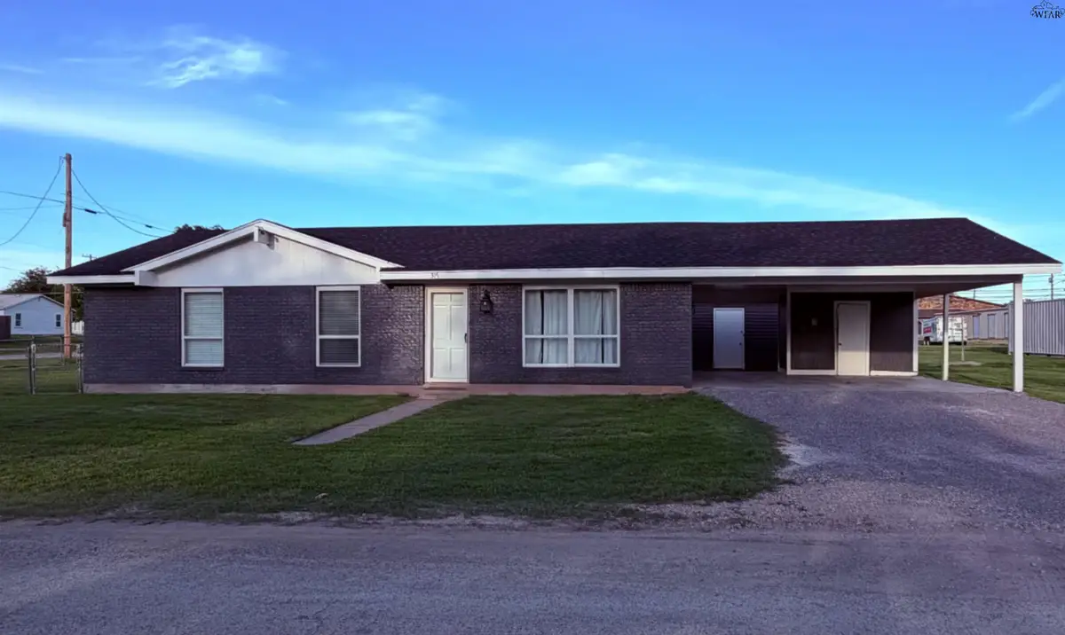 316 N MAIN STREET, Henrietta, TX 76365 - #1
