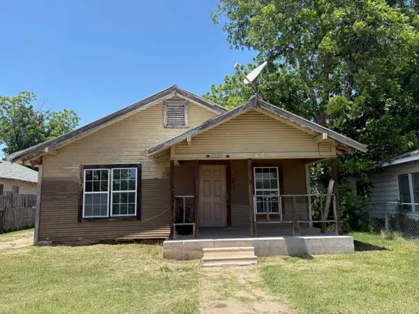 2208 BUCHANAN STREET, Wichita Falls, TX 76309-0000