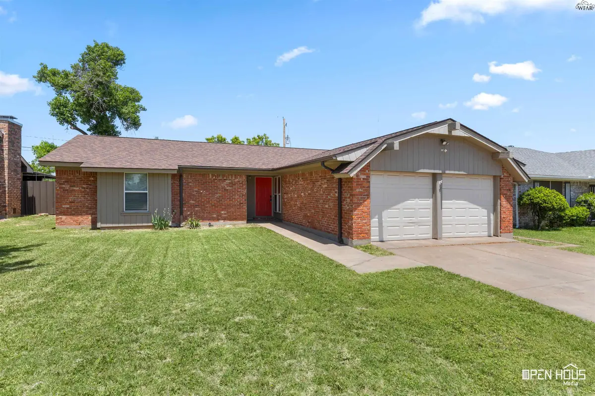 4916 BIG BEND DRIVE, Wichita Falls, TX 76310 - #1