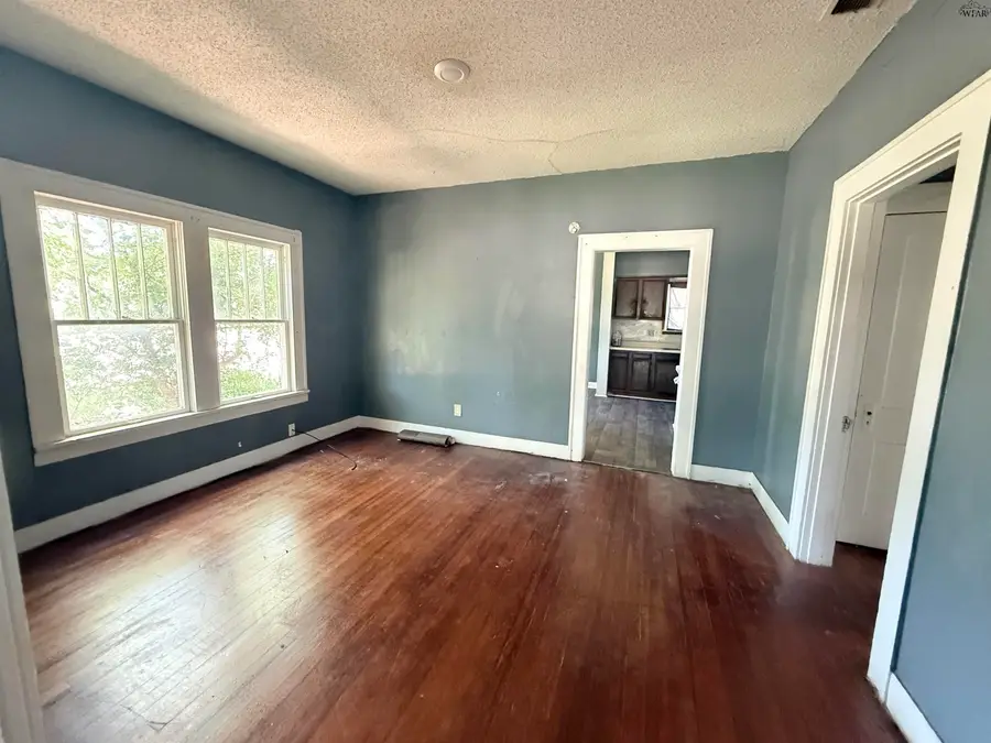 1301 GIDDINGS STREET, Wichita Falls, TX 76301 - #3